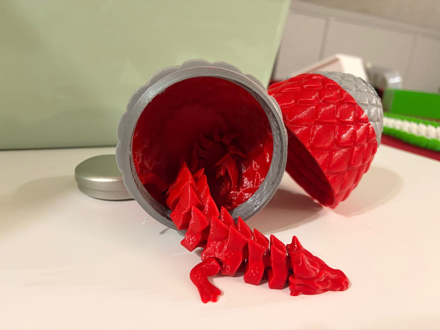 Flexie Dragon With Egg